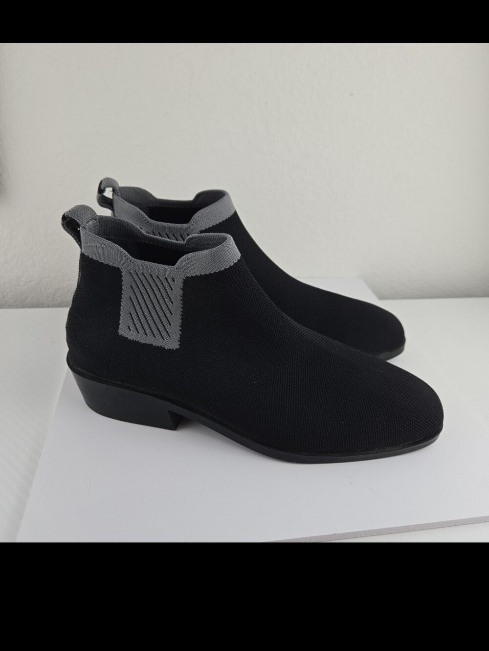 Vivaia Boots